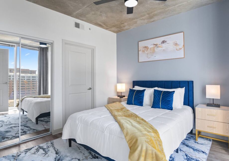 Discover the Charm of the Royal Retreat: Your Luxury Home in Midtown Atlanta